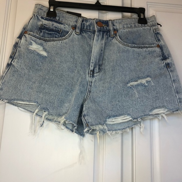 Blank NYC Pants - BLANKNYC DENIM SHORTS